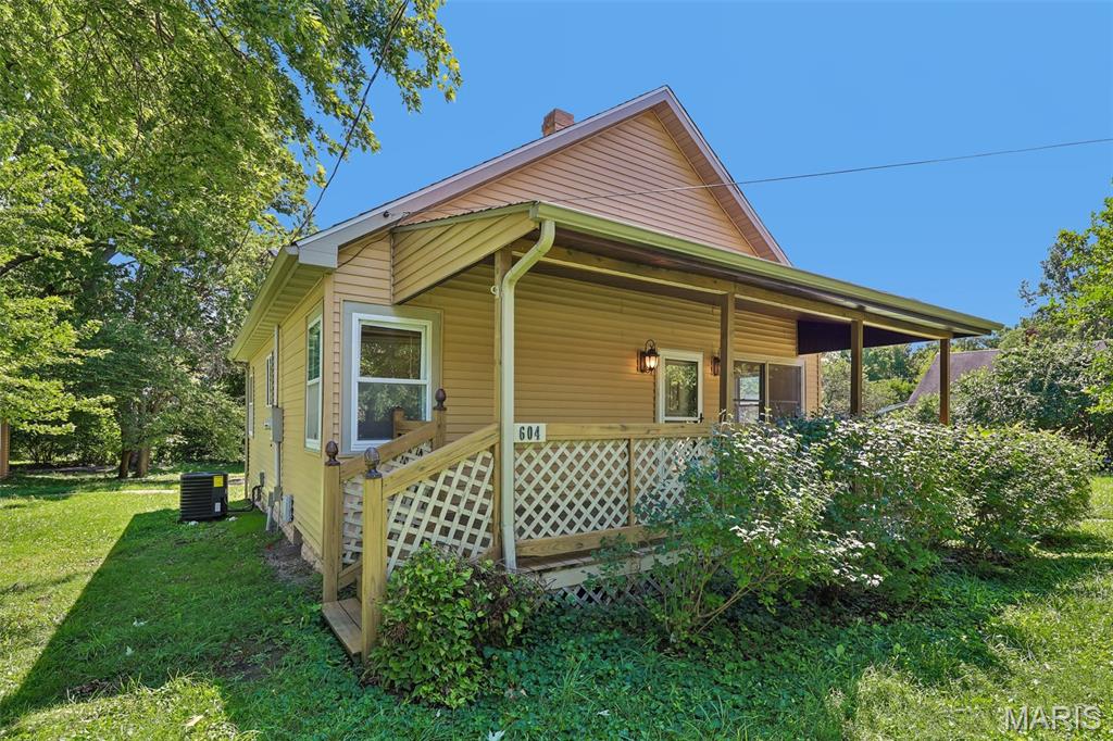 604 4th Street, Benld IL — Photo 1