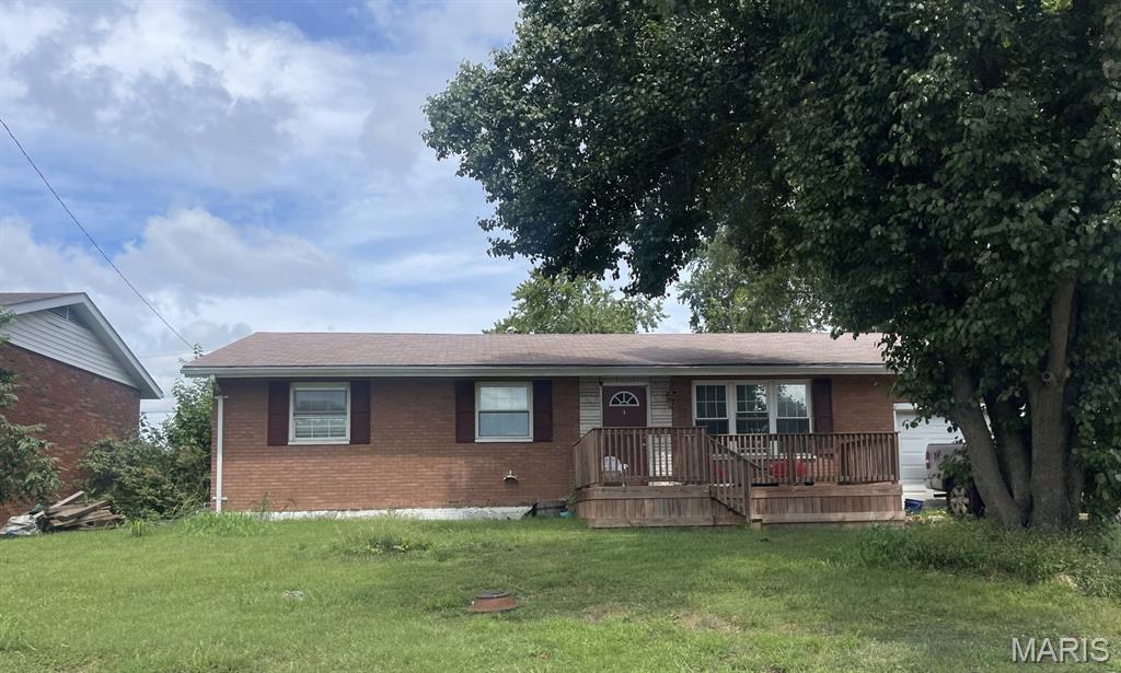 15 Fontainebleau Drive, Granite City IL — Photo 1