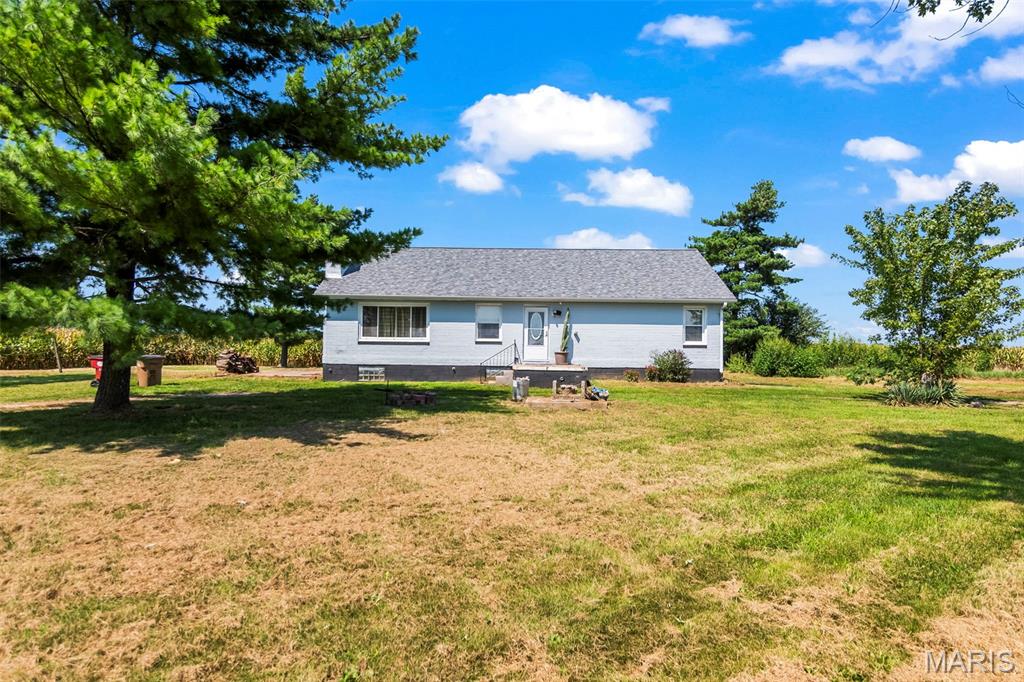 23946 Grosenheider Road, Litchfield IL — Photo 1