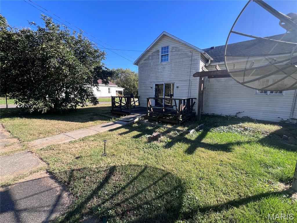 414 Wilson Avenue, Gillespie IL — Photo 1