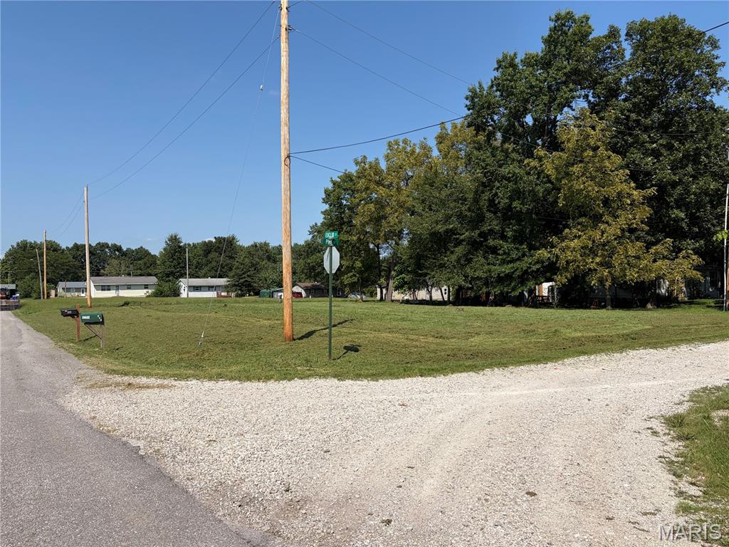 0 Pine, Montgomery City MO — Photo 1