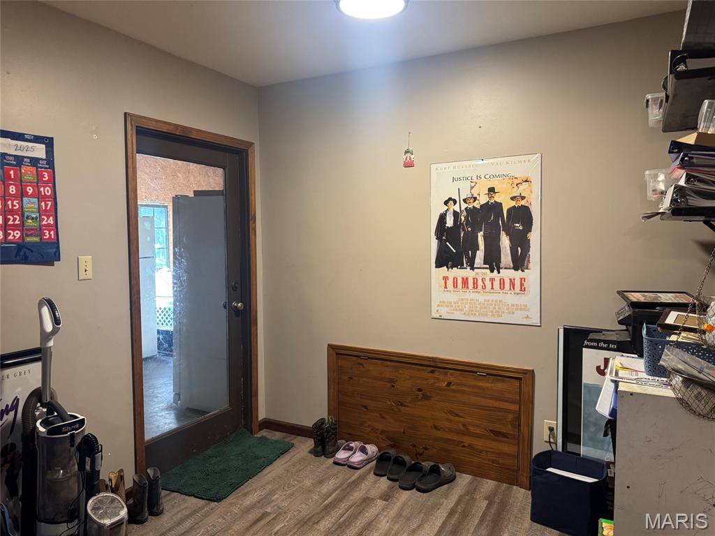 Photo 9