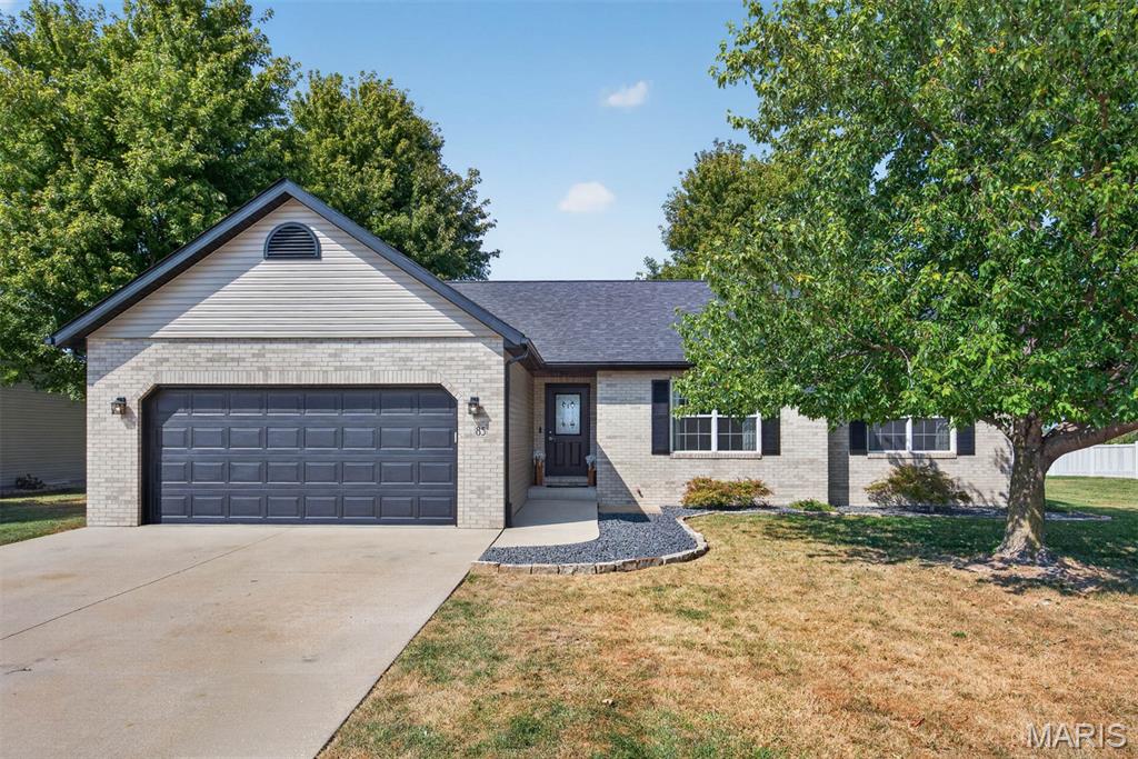 85 Whistling Straits Drive, Highland IL — Photo 1