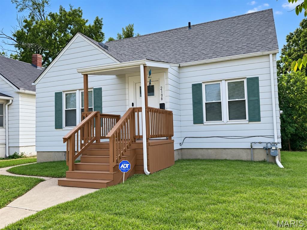 2108 Main Street, Alton IL — Photo 1