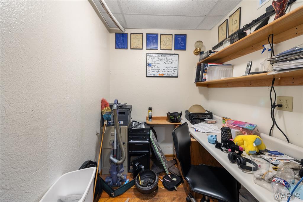 Photo 18