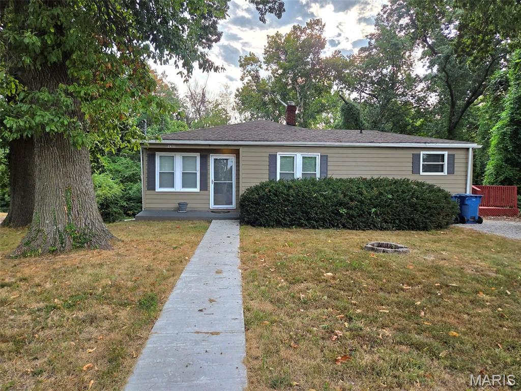 2431 Henry Street, Alton IL — Photo 1