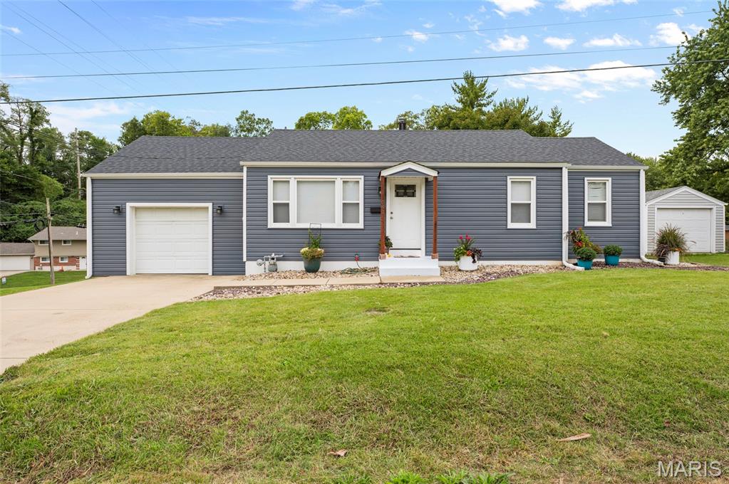 841 Victory Drive, Collinsville IL — Photo 1