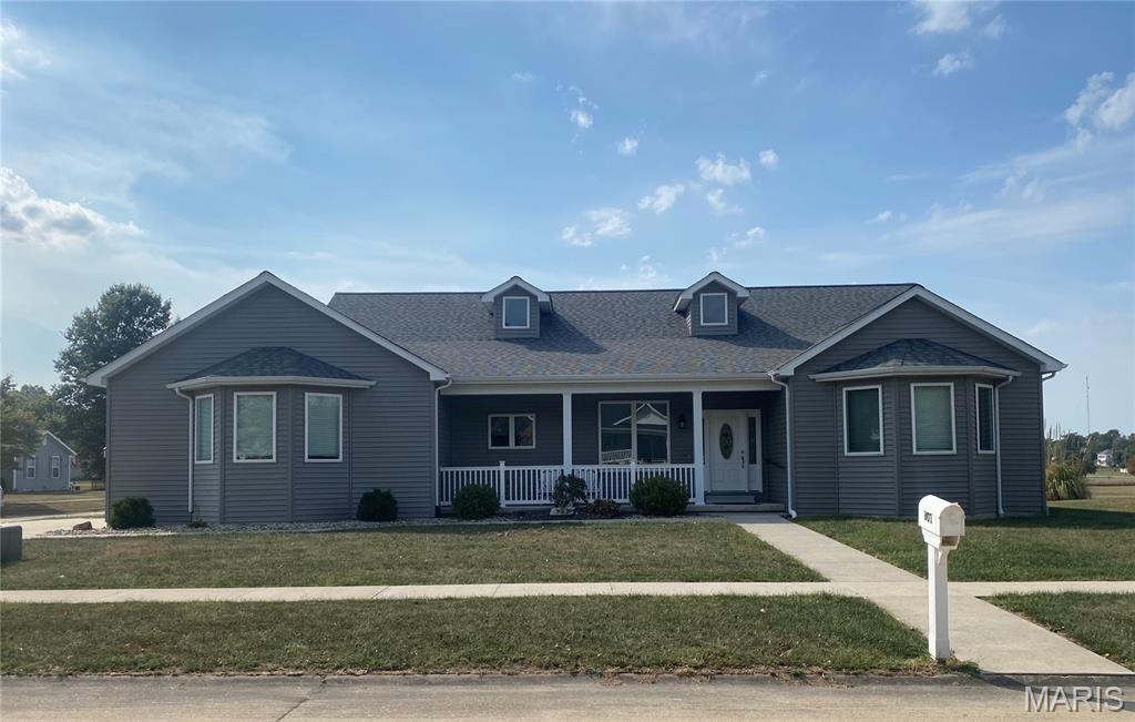 801 Pecan Street