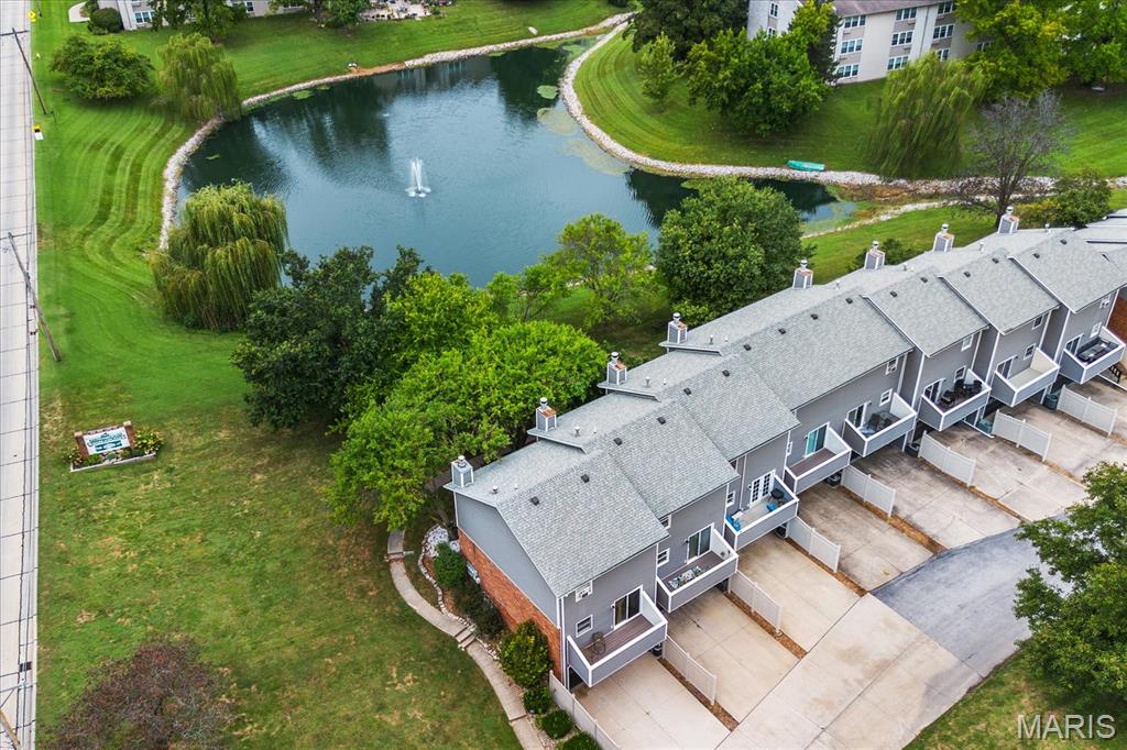 300 Pine Lake Road, Unit 1, Collinsville IL — Photo 1