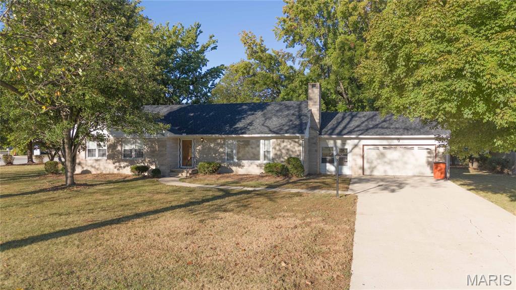 1005 7th Street, Vandalia IL — Photo 1