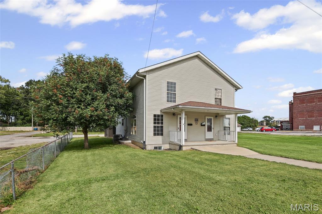 302 Central Street