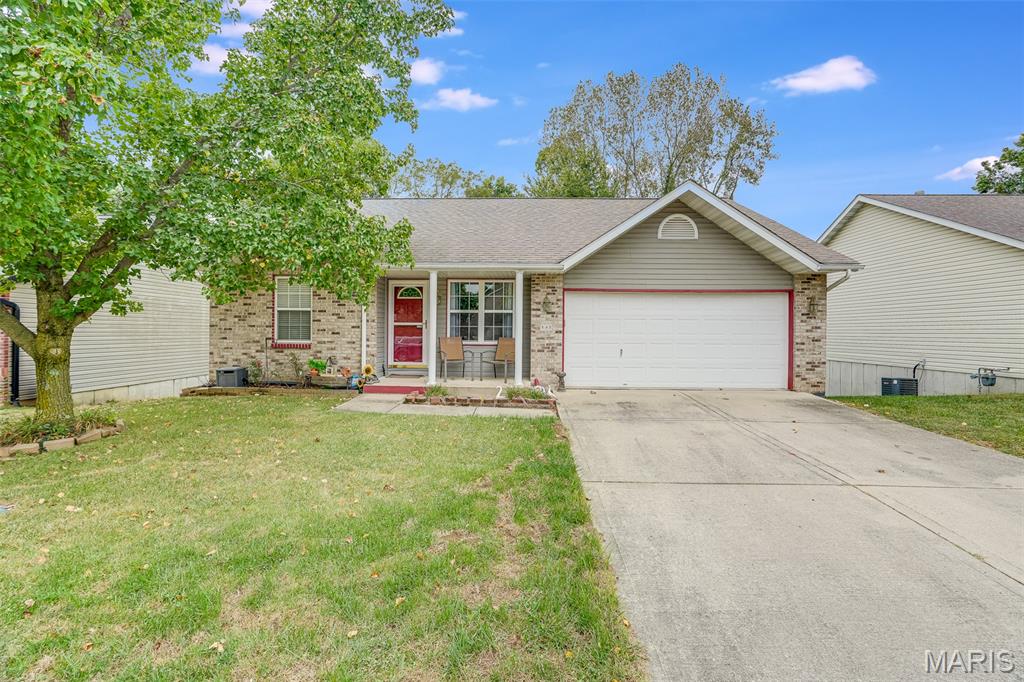 648 High School Street, Collinsville IL — Photo 1