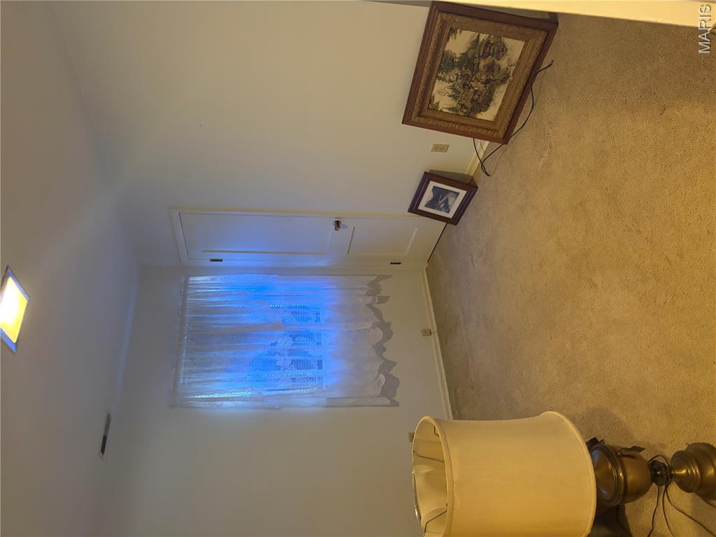 Photo 34