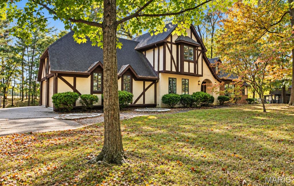 158 Hackberry Lane, Highland IL — Photo 1