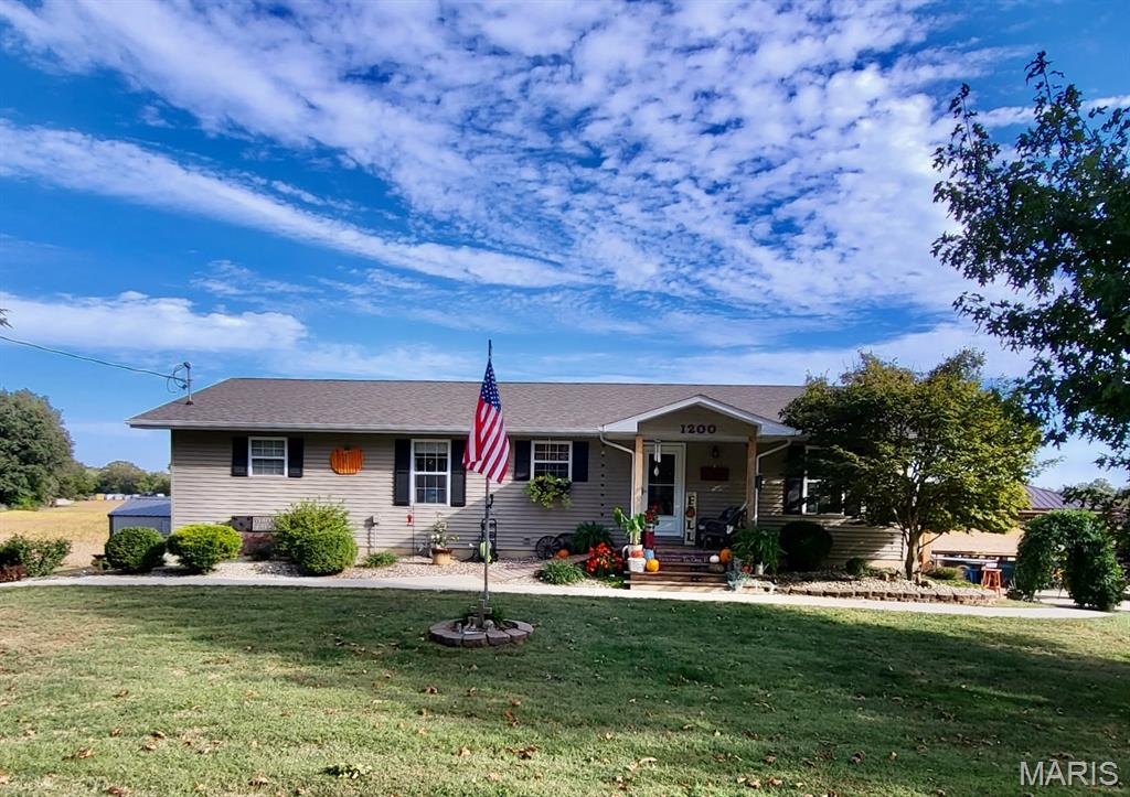 1200 Old National Trail, Greenville IL — Photo 1