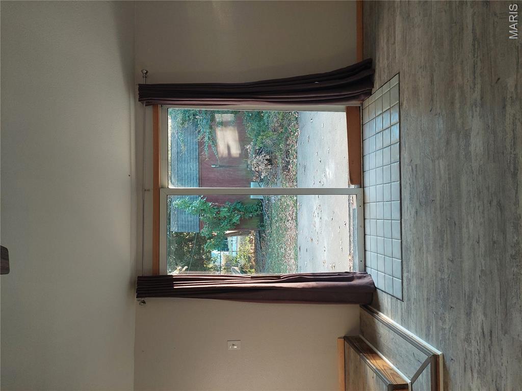 Photo 38