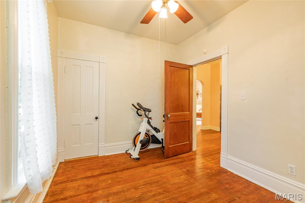 Photo 25