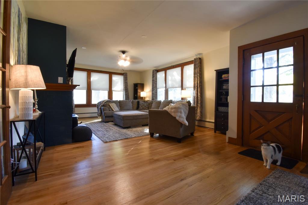 Photo 4