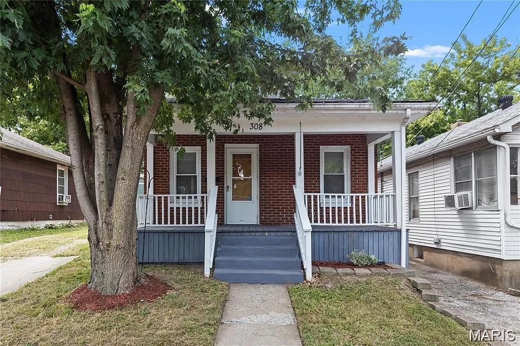 308 Allen Street, Alton IL — Photo 1