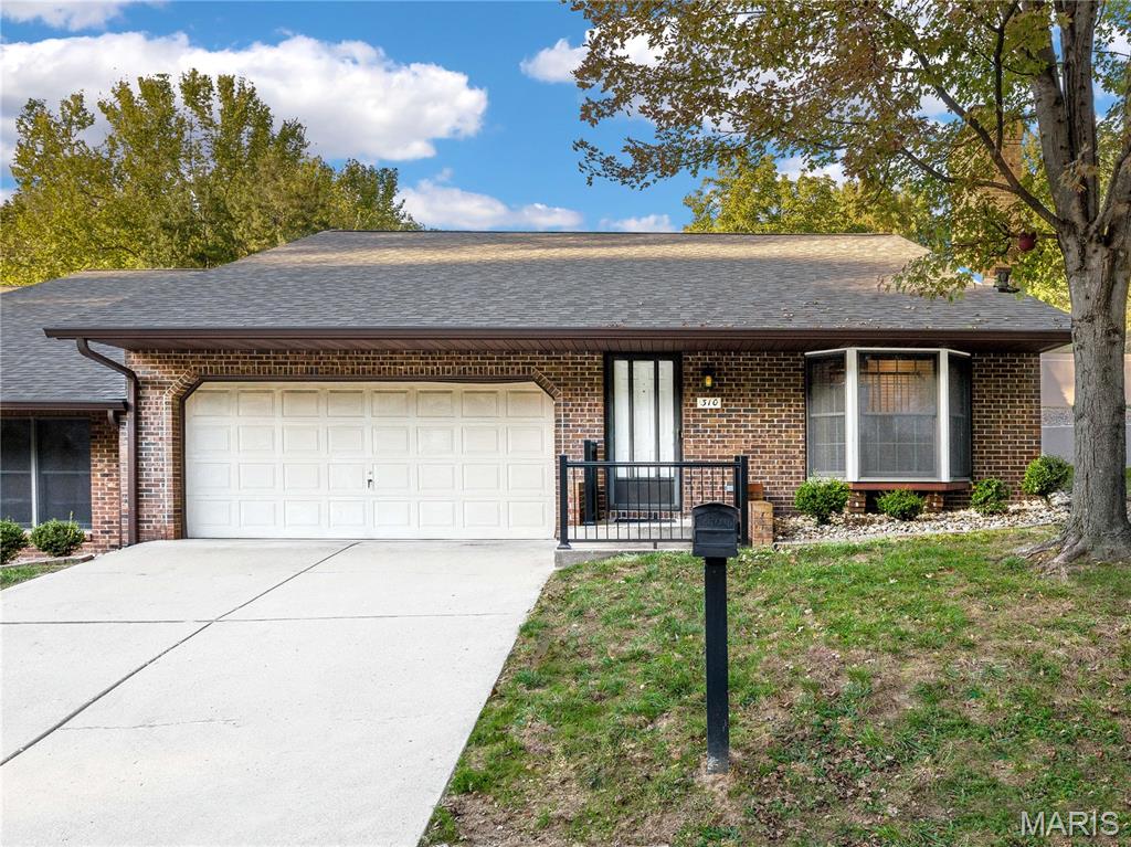 310 Northcrest Drive, Collinsville IL — Photo 1