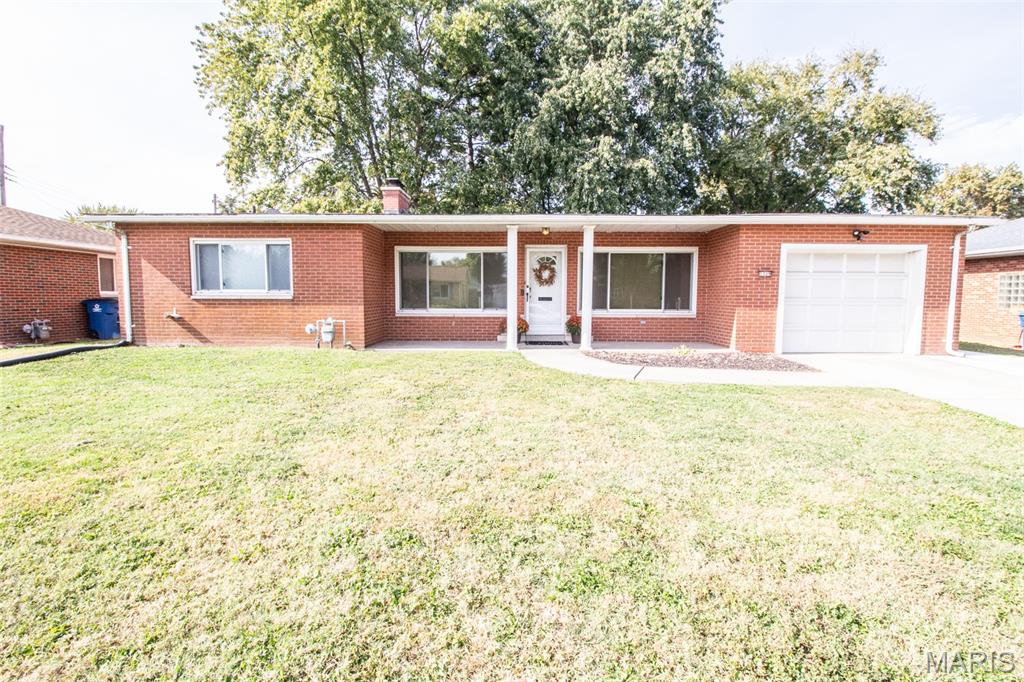 3309 Lydia Lane, Granite City IL — Photo 1