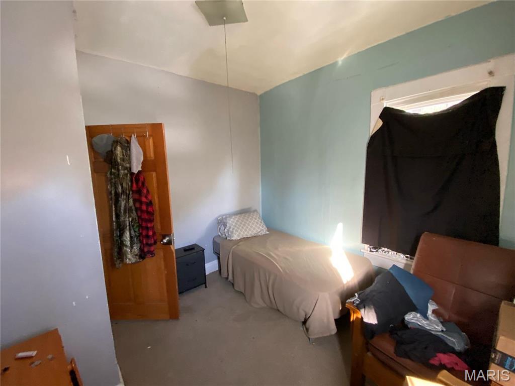 Photo 32