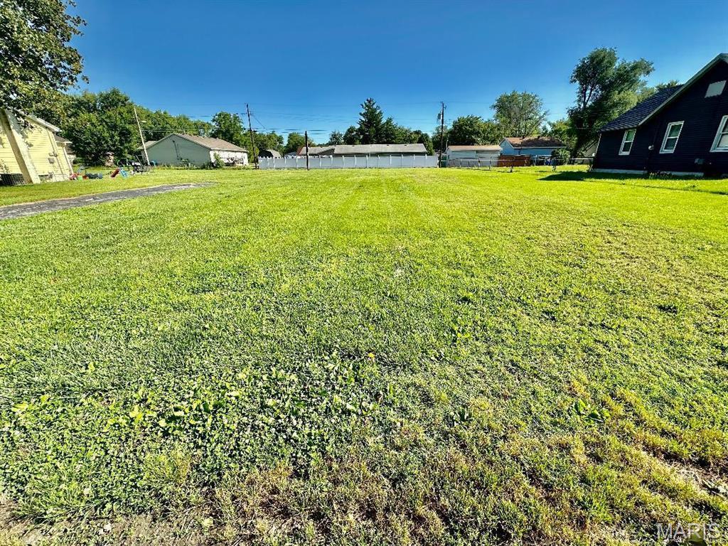 523 Wilson Avenue, Wood River IL — Photo 1