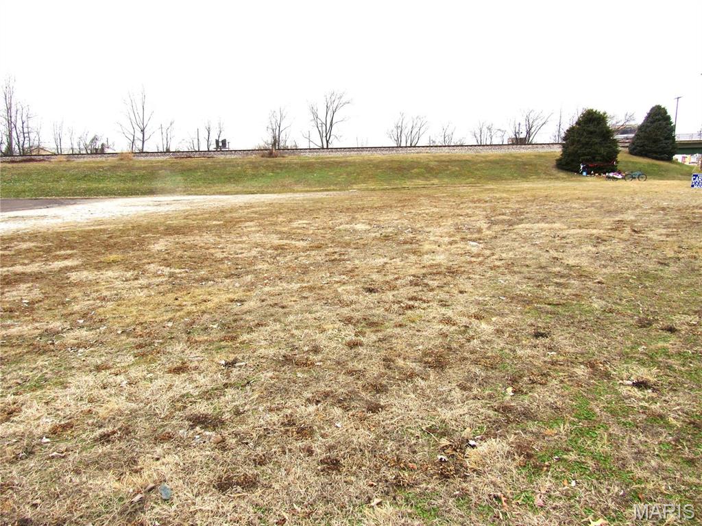 409 Saint Louis Avenue, East Alton IL — Photo 1