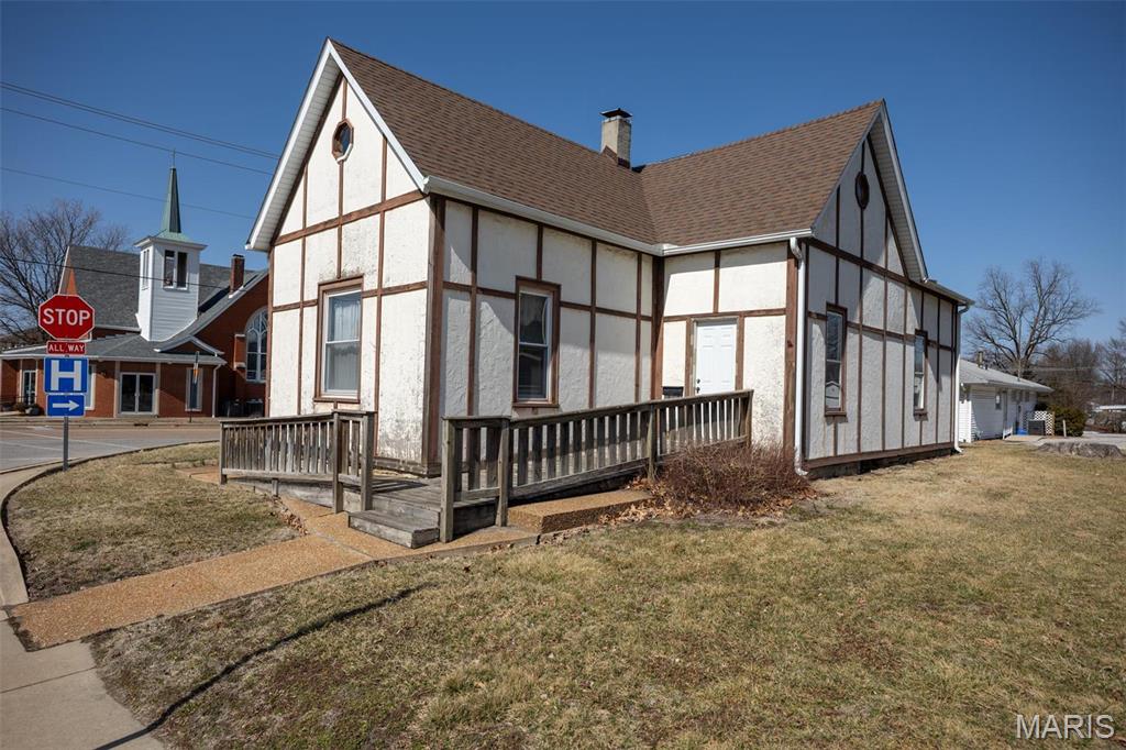 425 Main Street, Staunton IL — Photo 1